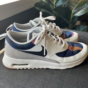 Nike air max shoes